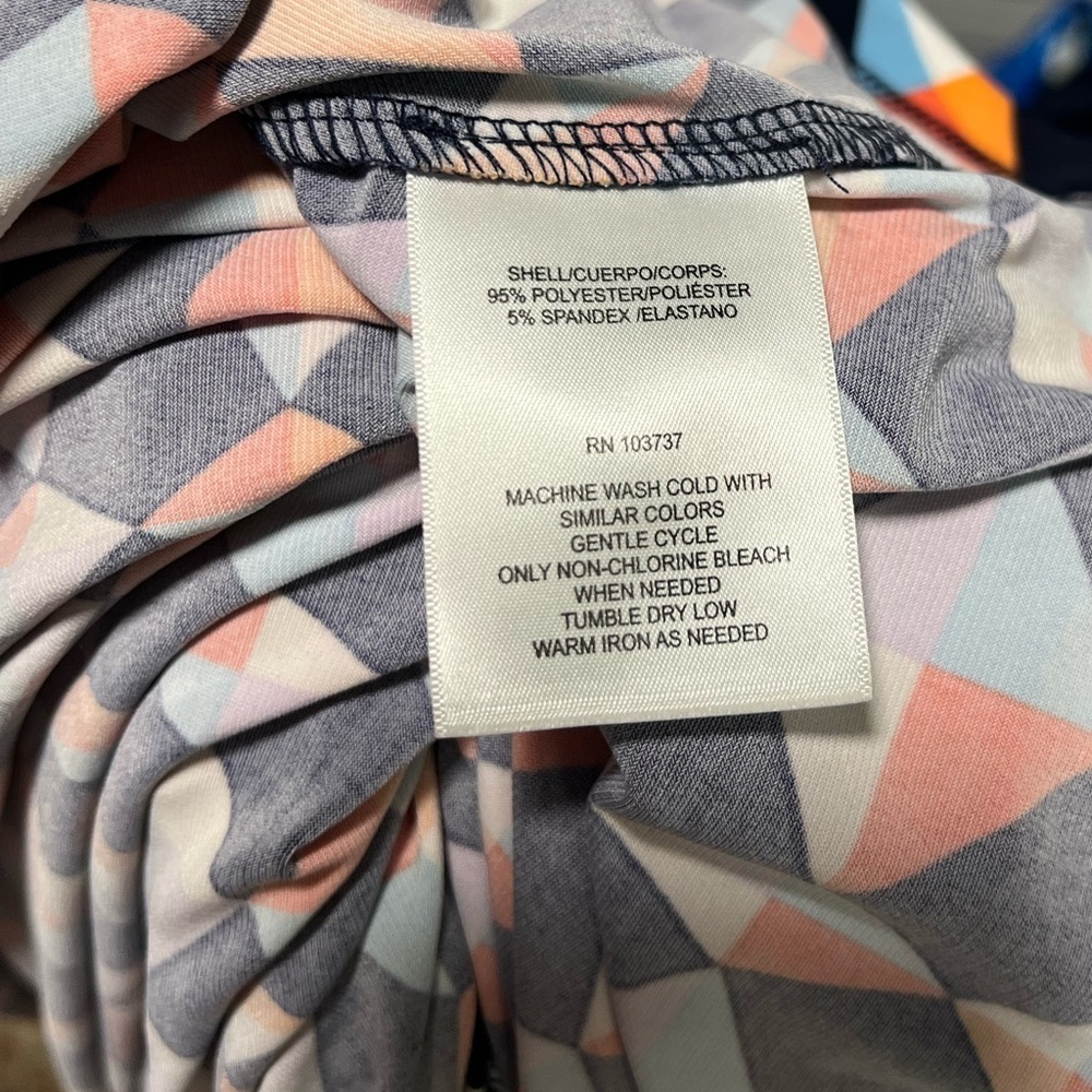 Donna Morgan Geometric Print wrap Dress (D3) - Picture 8 of 9